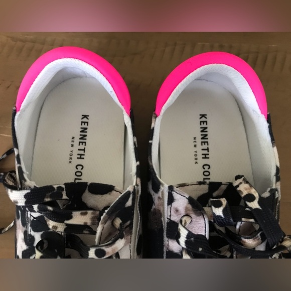Kenneth Cole New York Kam Eo Animal Print Sneaker - size 7 - Picture 6 of 13